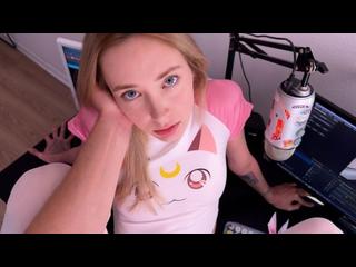 Stepsister was caught doing webcam, now she also acts in porn - Loly Nebel